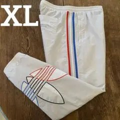 Item thumbnail for item d2793dec-e27d-4fc0-9819-b4bfc580869c