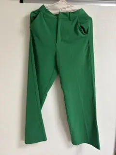 グリーン センタープレスストレートパンツ