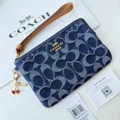 COACH コーチ ポーチ財布　コーナージップリストレット シグネチャーデニム