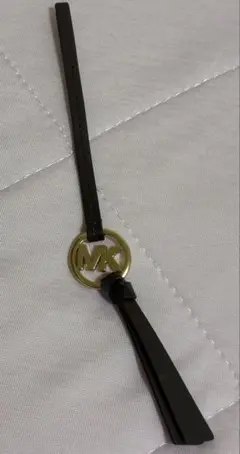 MICHAEL KORS マイケルコース　スマホ ストラップのサムネイル