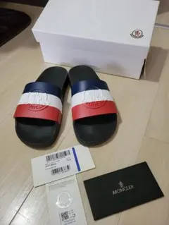 新品未使用‼️MONCLER BASILE SANDALS SLIDERSのサムネイル
