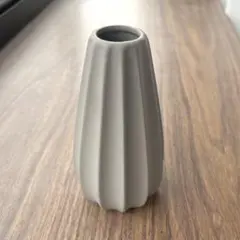 【美品・未使用品に近い】 陶磁器 ミニフラワーベース 花瓶 グレー 限定品