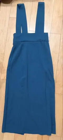 【美品】AZUL by moussy サスペンダー付タイトロングスカート