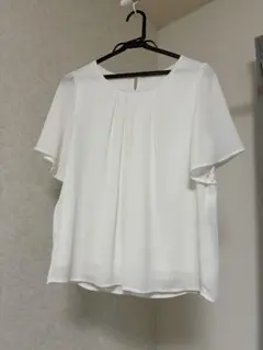 ホワイト プリーツ 半袖ブラウス