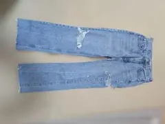 ミラオーウェン　ライトブルーダメージデニムパンツ