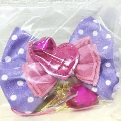 ディズニー パルパルーザ ミニーファンダーランド　デイジー リボンチャーム