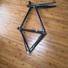 ANCHOR カーボンロードバイクフレームのサムネイル