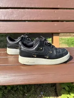 NIKE WMNS AIR FORCE 1 '07 LX