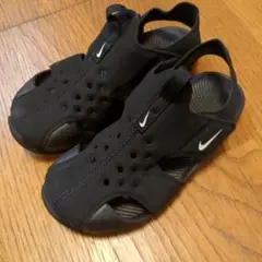 ナイキ　NIKE 水陸両用サンダル　18 cm