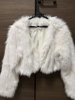 ホワイトファー クロップドジャケット