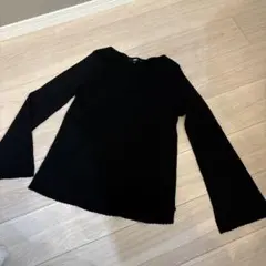 UNIQLO ブラック Vネック ベルスリーブリブニットセーター L