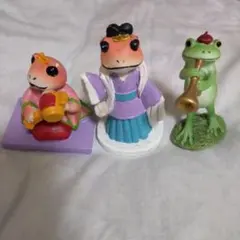 カエル 置物