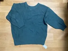 INGNI Vネックグリーン 長袖セーター Mサイズ