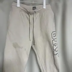 GAP ベージュ スウェットパンツ 汚れあり