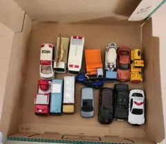 中古　トミカ　働く車他15台　まとめ売り