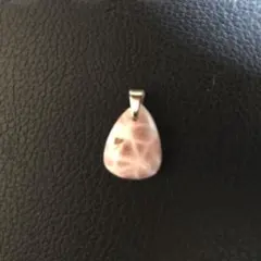 703 希少　トムソナイト　ペントップ　天然石　パワーストーン