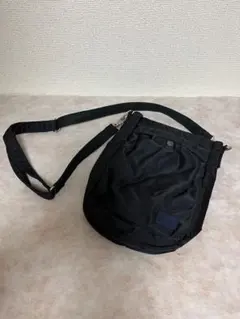PORTER SACAI 黒　タンカー　鞄　ナイロン ブラック ショルダーバッグのサムネイル