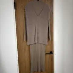 natural couture リブニットワンピース×フェザーベストセット