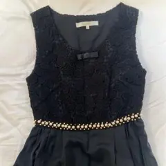 年末値下げ　Chesty 黒　ノースリーブワンピースのサムネイル