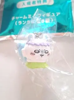 u*5様 ちいかわ 映画入場者特典 モモンガ - メルカリ