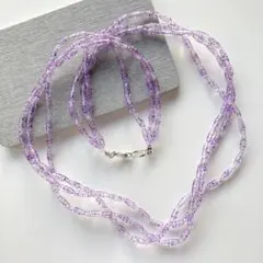 3連　涼しげな軽い透明パープル　ハンドメイド　ビーズネックレス