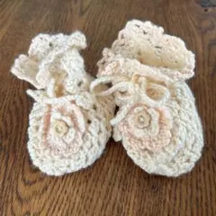 ベビー靴下 かぎ針編み 花モチーフ　10cm