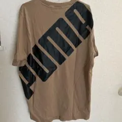 PUMA ベージュ ロゴ Tシャツ