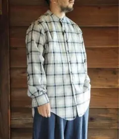 Outil ウティ アシンメトリーシャツ Outil ウティ アシンメトリーシャツ