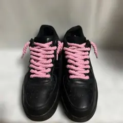 Nike Air スニーカー ブラック ピンクシューレース　28.5㎝