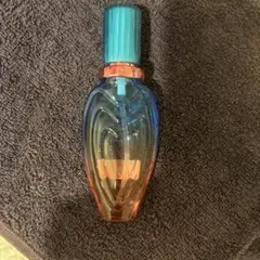 ESCADA エスカーダ アイランドキッス オードトワレ30ml - メルカリ