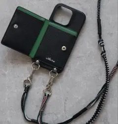 Ajew iPhoneケース ブラック×グリーン ショルダー付のサムネイル