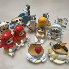 mofusand モフサンドフィギュア＆キーホルダー&ステッカー&缶バッジ20個