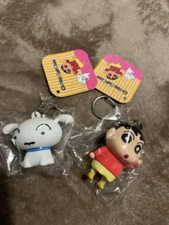 クレヨンしんちゃん キーホルダー 野原しんのすけ&シロ 高品質