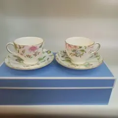 WEDGWOOD　SWEET PLUM　カップ&ソーサー　2客