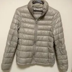 UNIQLO グレー ダウンジャケット