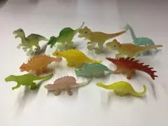 恐竜 フィギュア　クリアカラー　12体セット　まとめ売り