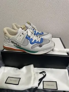 GUCCIスニーカー　箱あり