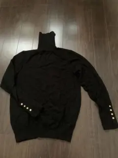 2/15まで出品！黒いタートルネックニットセーター