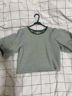 バルーンスリーブ クロップドTシャツ