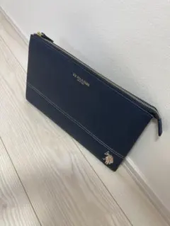 U.S. POLO ASSN. ネイビー クラッチバッグ