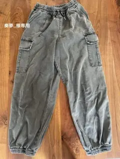 奏夢..様専用 GU グレー カーゴパンツ Sサイズ(140)