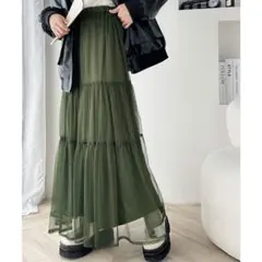 ふわっと愛らしく。チュールティアードロングスカート （カーキ）　チュールスカート