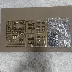 シャイニングガンダム　1／144 A1.Bパーツ　ゴールド　Bパーツ　グレー系のサムネイル