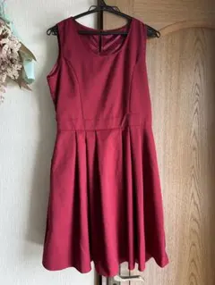 ノースリーブ ミニワンピース 、パーティドレス 《1週間のみの限定出品です！》