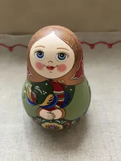 オリガ・ザバイキナさんの起き上がりこぼし