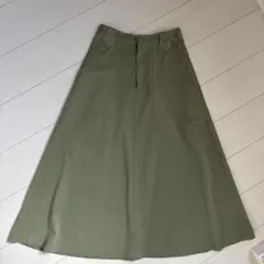 カーキ色　M ロングスカート フロントポケット付き