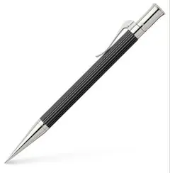 Graf von Faber-Castell 万年筆 fニブ - メルカリ