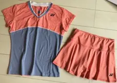 美品＊YONEXヨネックス＊コーラル×サックスブルーの切り替えデザイン上下セット