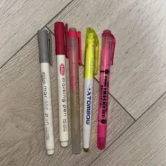 Item thumbnail for item 3547d5f0-90cd-4b16-b753-dba9299c4339