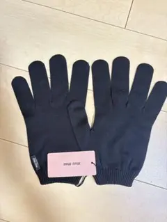 Item thumbnail for item 8c2ff603-ed11-4ec4-b621-a62f5a06c57d